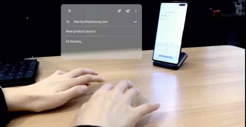 Samsung présente SelfieType, un nouveau clavier virtuel et invisible
