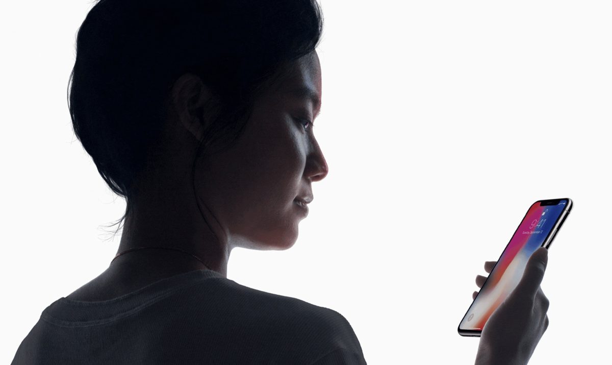 Avec le nouveau brevet d’Apple, l’iPhone saura si vous le regardez
